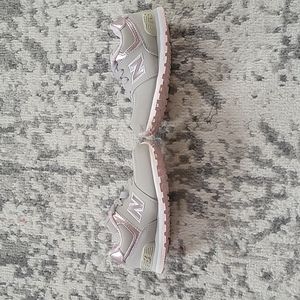 Kids new balance 574 sz 7